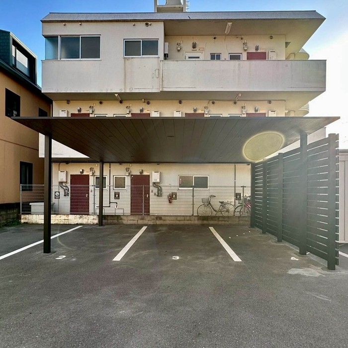 鹿児島市/プレーンルーフ2台用ダウンライト・サイドスクリーン有り