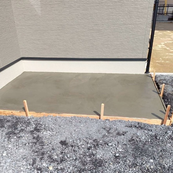 都城市/物置用土間コンクリート打設/新商品ブラックエルモを建てます！