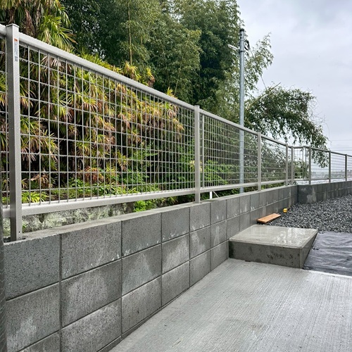 kagoshima-shi-shinchiku-gaikou-mesh-fence-installation