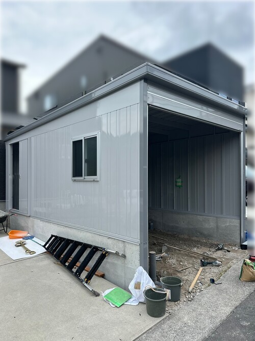 鹿児島市/シャッターガレージ施工進捗/イナバガレージは強度に自信あり！完成が楽しみです！