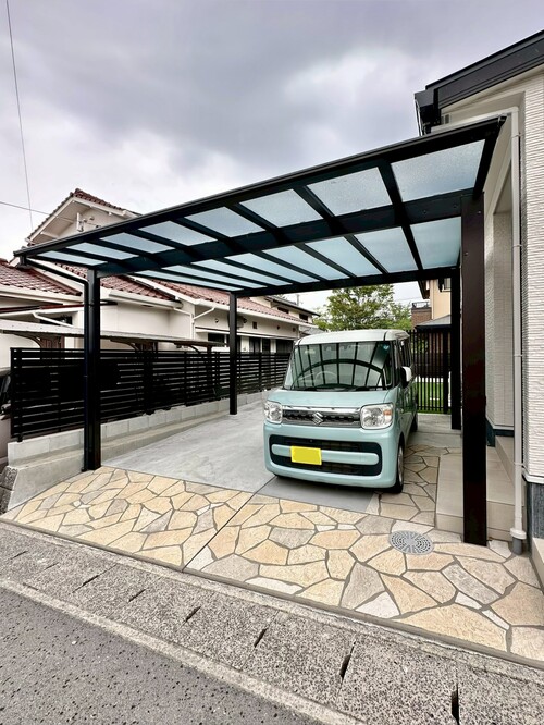 【鹿児島市】新築外構工事が完了しました!シンプルな駐車場もアクセントでおしゃれな空間に