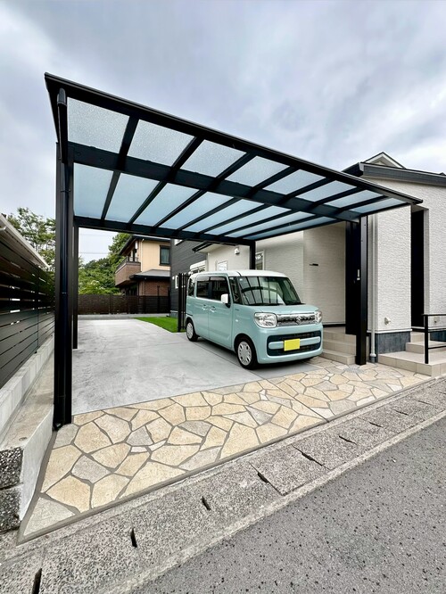 【鹿児島市】新築外構工事が完了しました!シンプルな駐車場もアクセントでおしゃれな空間に