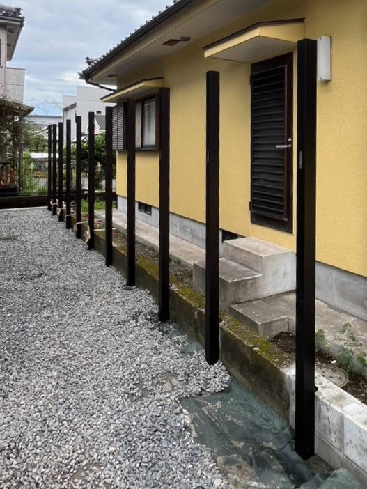 kagoshima-shi-shinchiku-gaikou-privacy-fence-posts